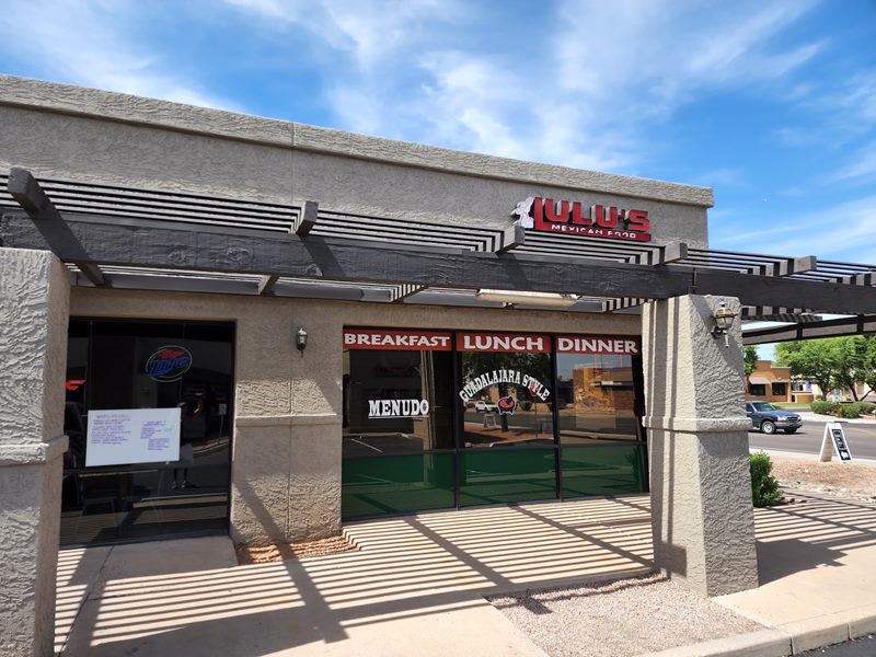 Lulu's Taco Shop exterior