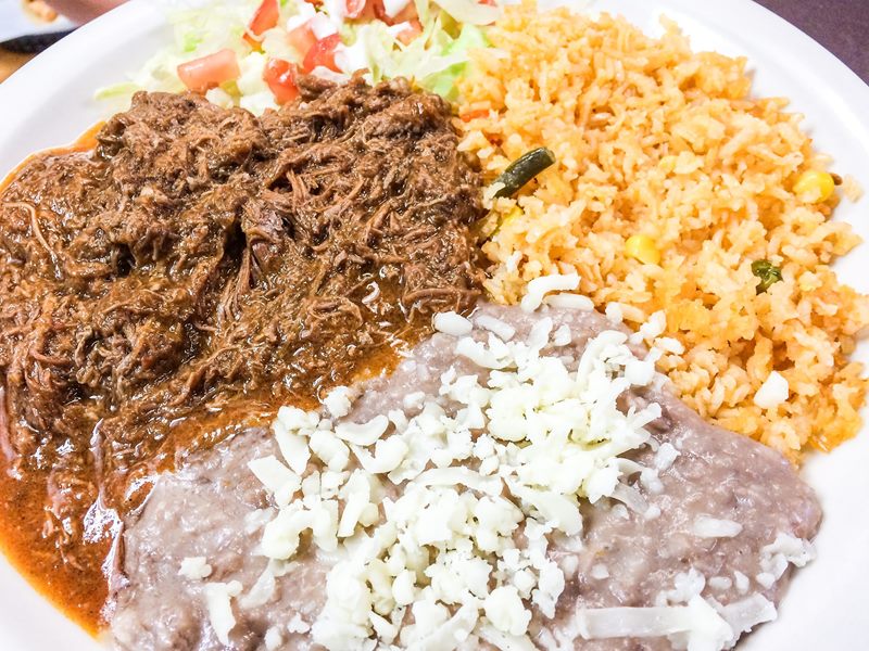 Lulu's Taco Shop food