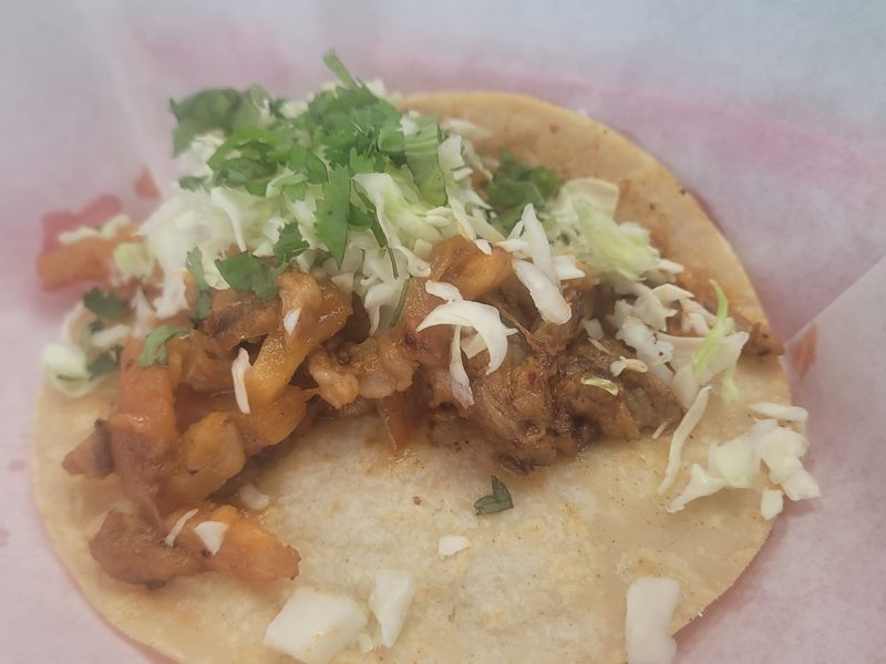Lulu's Taco Shop food